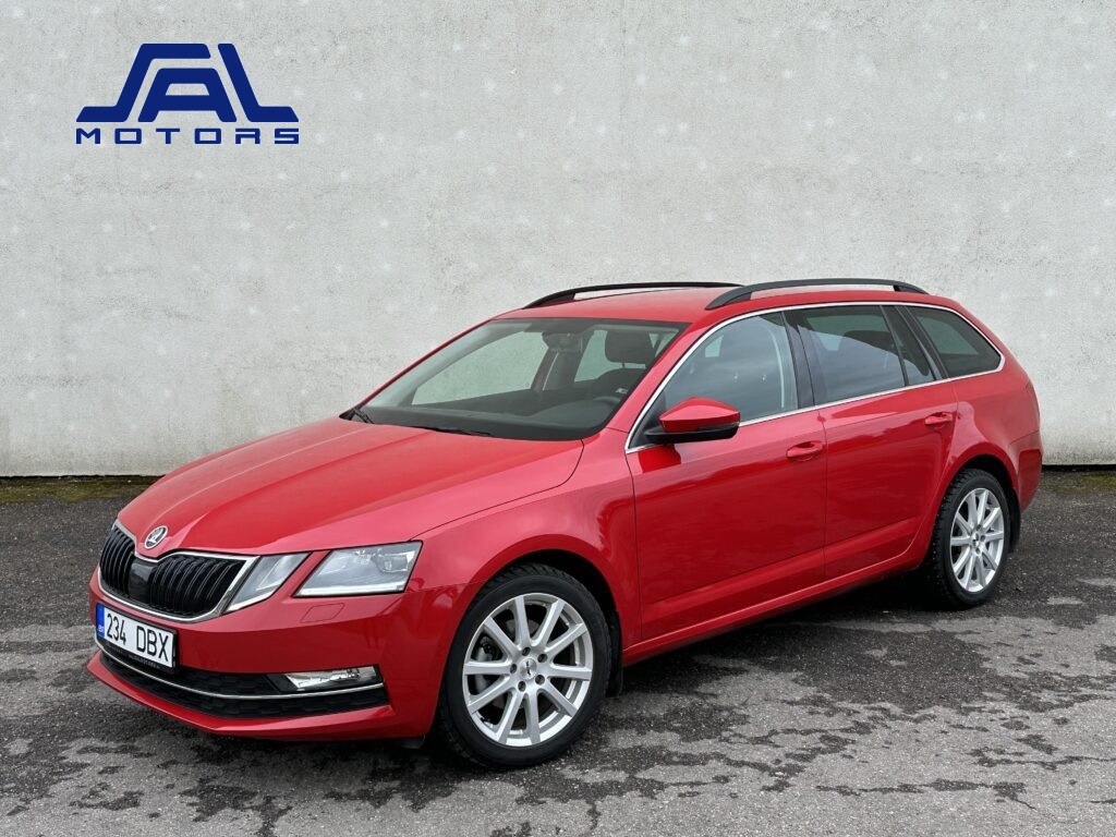 Skoda Octavia Combi Elegance Plus