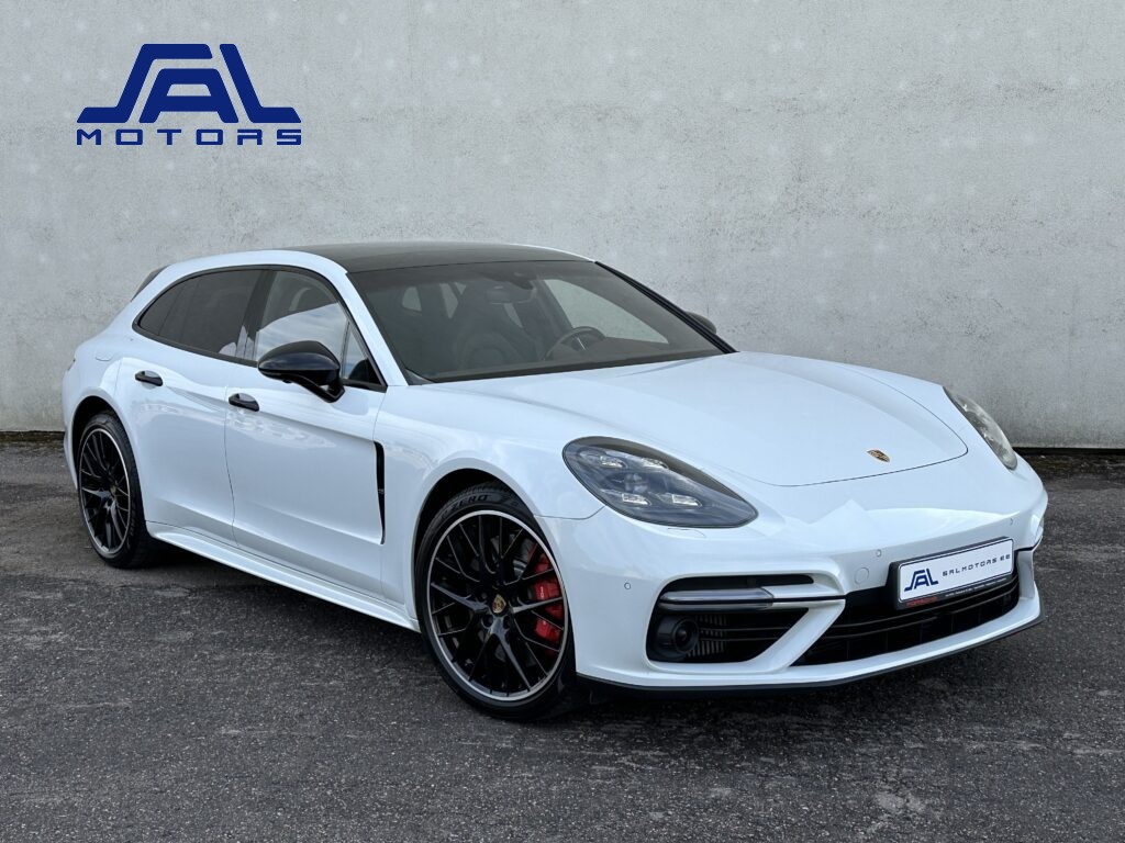 Porsche Panamera Sport Turismo Turbo Black Optic