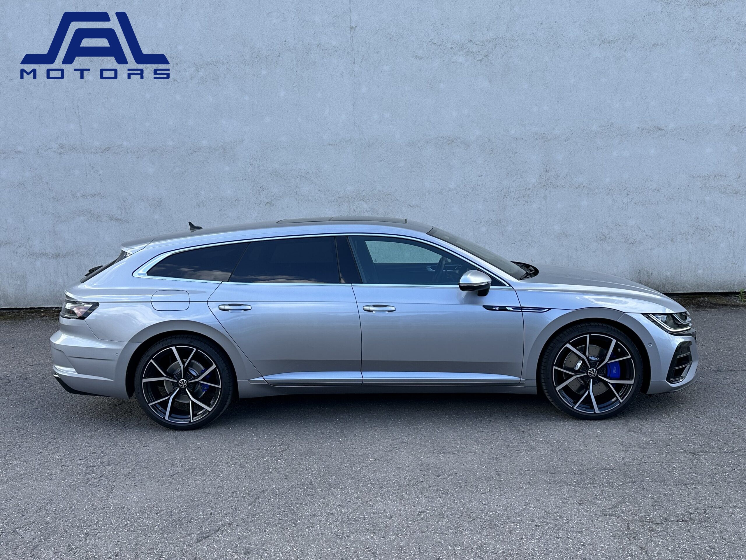 VW Arteon Shooting Brake R-Line 4-Motion